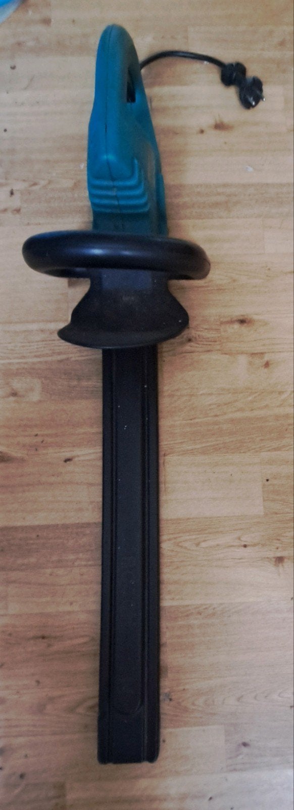 Bosch AHS 40-22 elektrische heggenschaar, Ophalen, Gebruikt, Robert Bosch GmbH, Postfach 10 60 50, 70049 Stuttgart, Germany, Bosch
