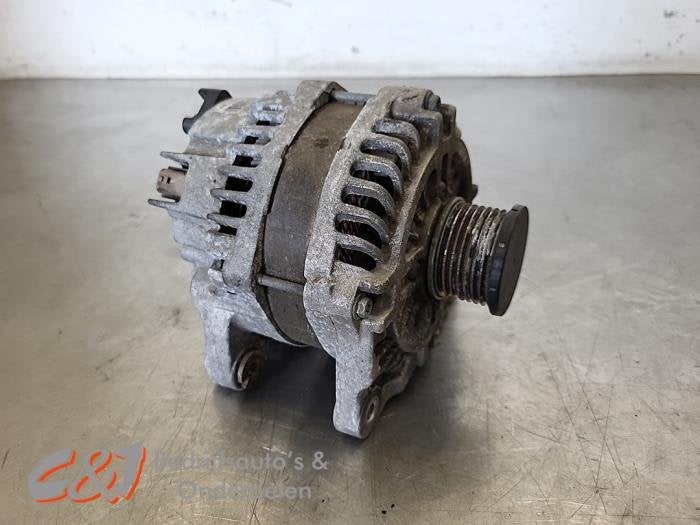 Dynamo van een Opel Movano, Gebruikt, -, -, Opel