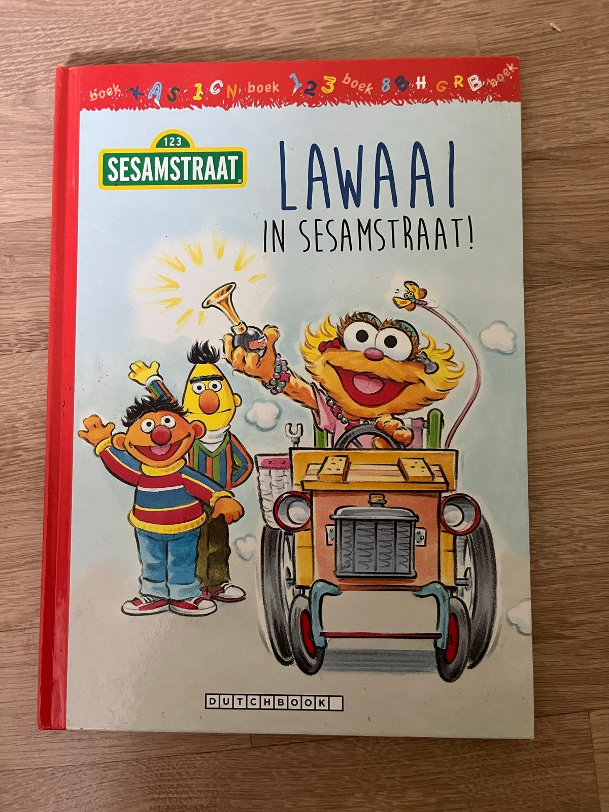 Sesamstraat boek, Ophalen of Verzenden, Zo goed als nieuw, 2 tot 3 jaar