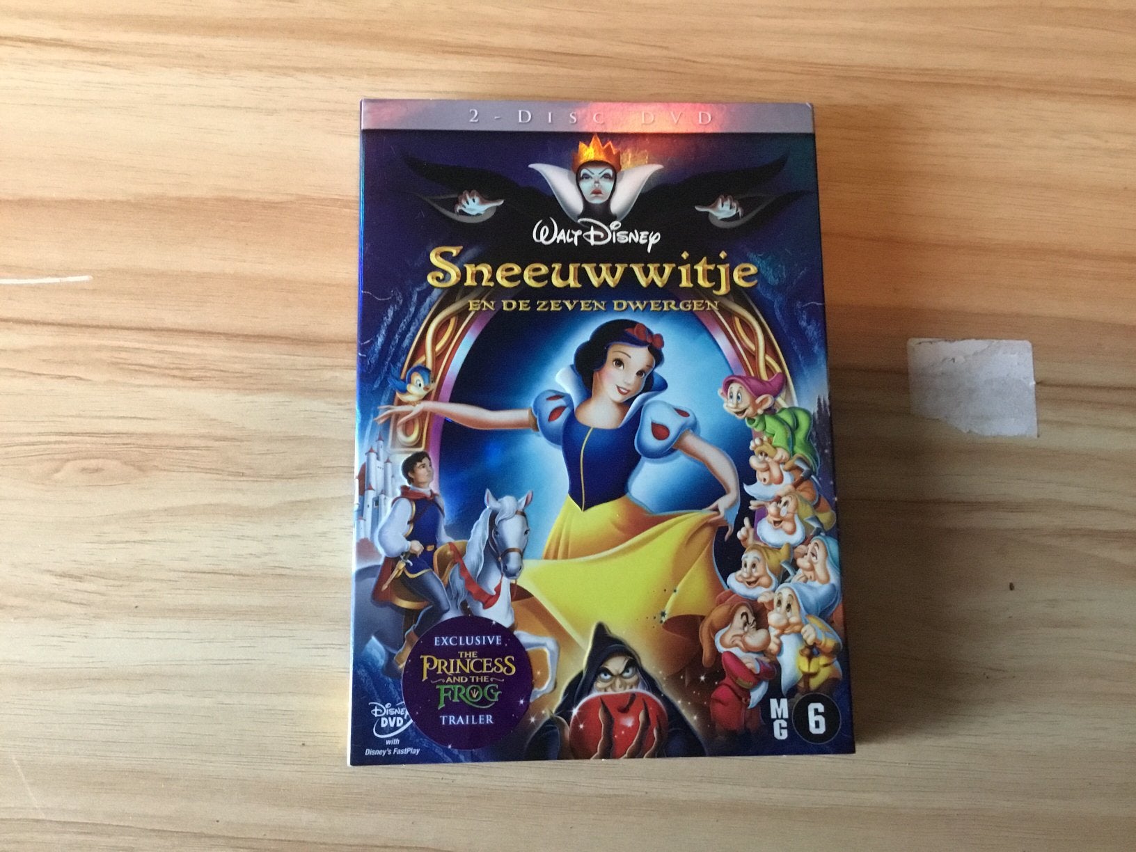 Dvd sneeuwwitje, Alle leeftijden, Ophalen of Verzenden, Zo goed als nieuw