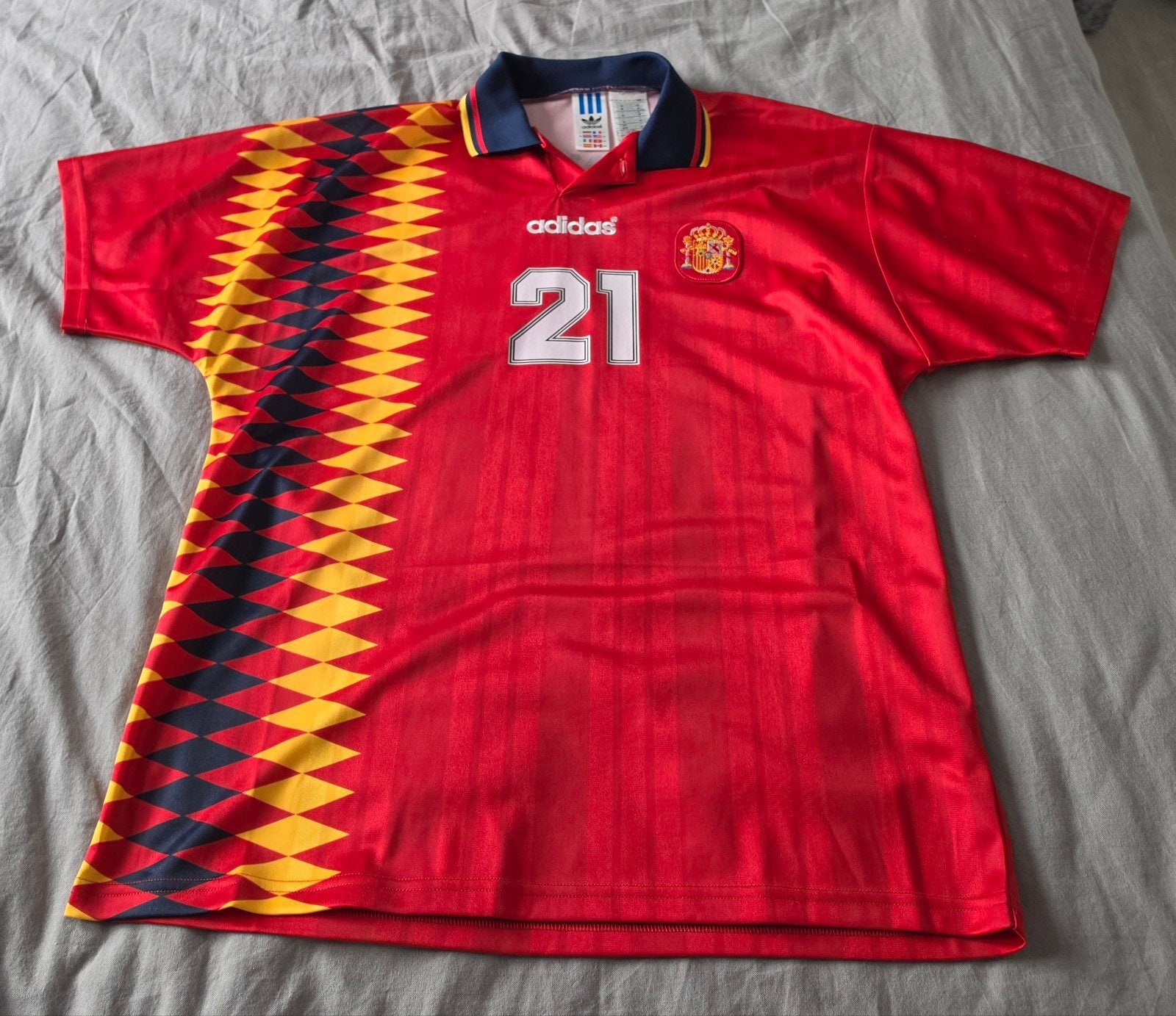 Spanje Reissue Voetbalshirt 1994 Luis Enrique #21 Maat M, Ophalen of Verzenden, Zo goed als nieuw