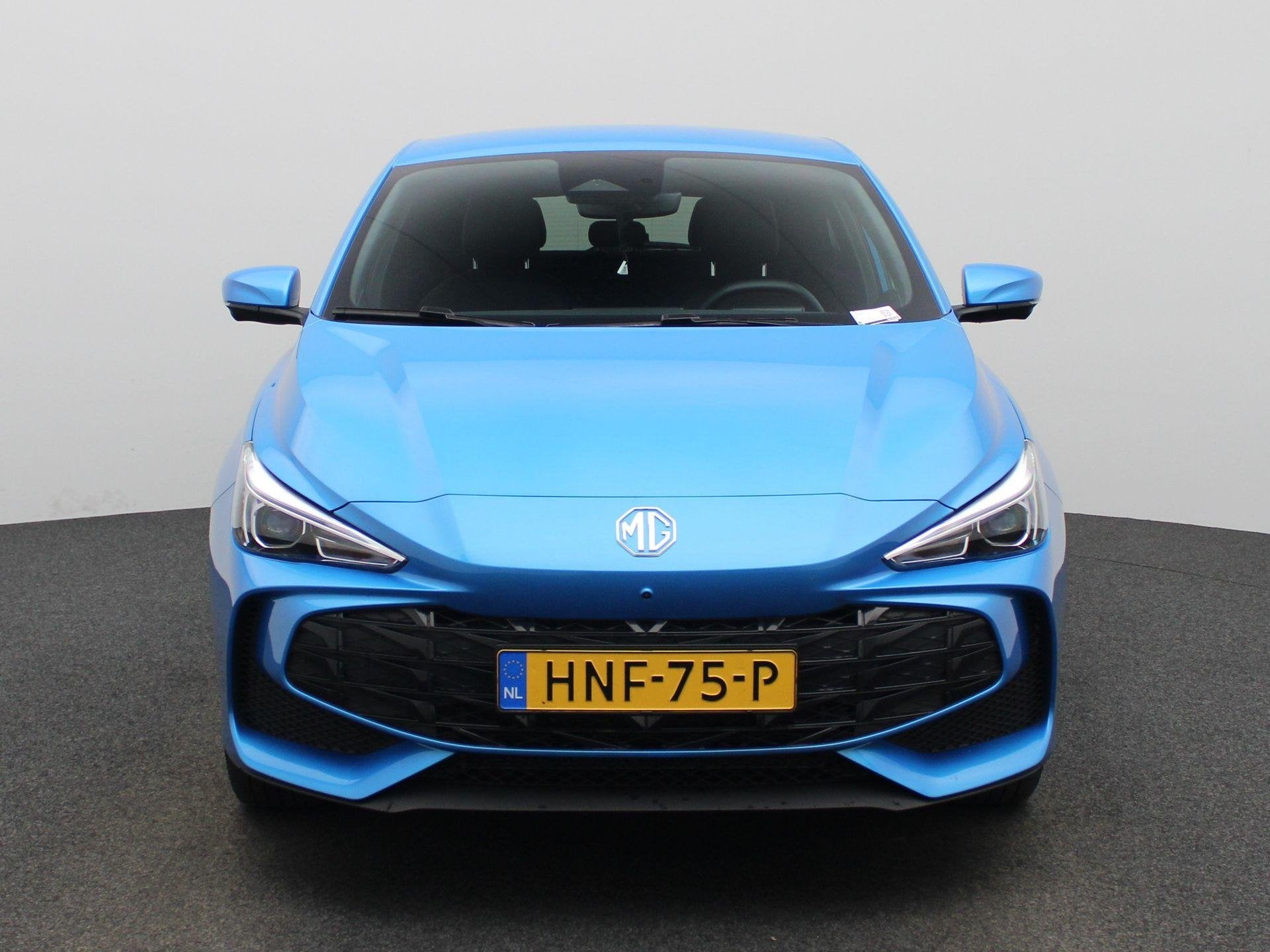 MG 3 1.5 Hybrid+ Luxury | Navi | Led Koplampen | Stoel + Stu, 194 pk, 4 cilinders, 23 km/l, Origineel Nederlands