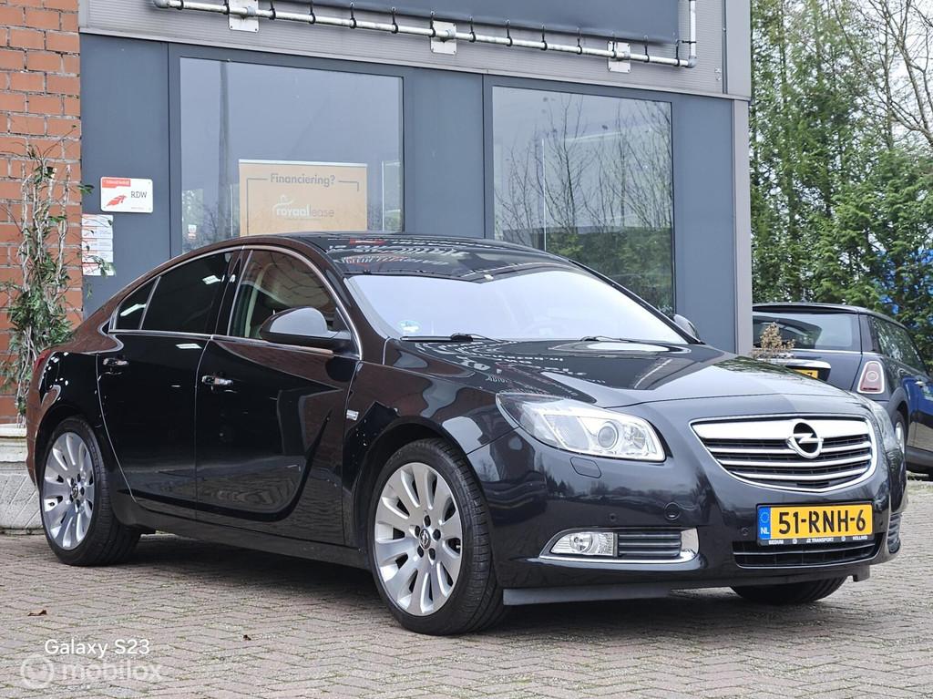 Opel Insignia 2.0 T Cosmo Airco navi leer Elek schuifdak nap, Auto's, Gebruikt, 4 cilinders, Bedrijf, 1570 kg
