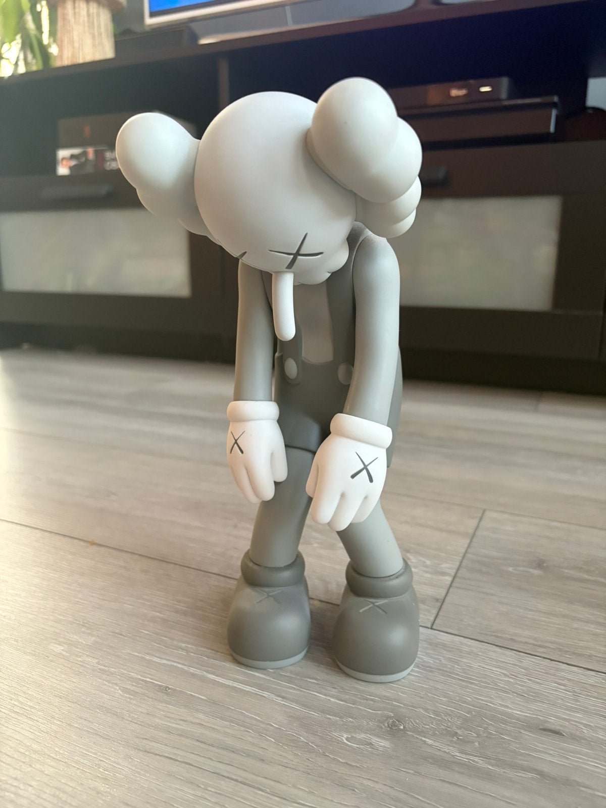 Kaws - Small Lie - vinyl figure, Antiek en Kunst, Ophalen of Verzenden