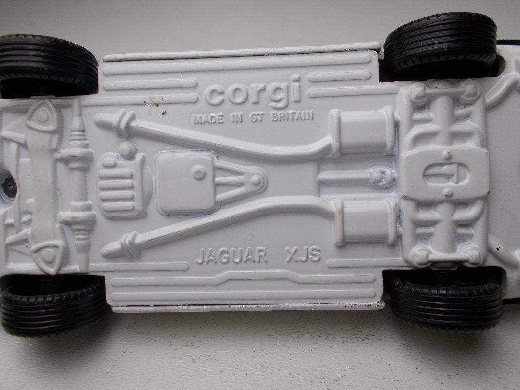 1978 Corgi Toys 320 THE SAINT JAGUAR XJS I.z.g.st. (A) 1:32., Ophalen of Verzenden, Zo goed als nieuw, Auto, Corgi