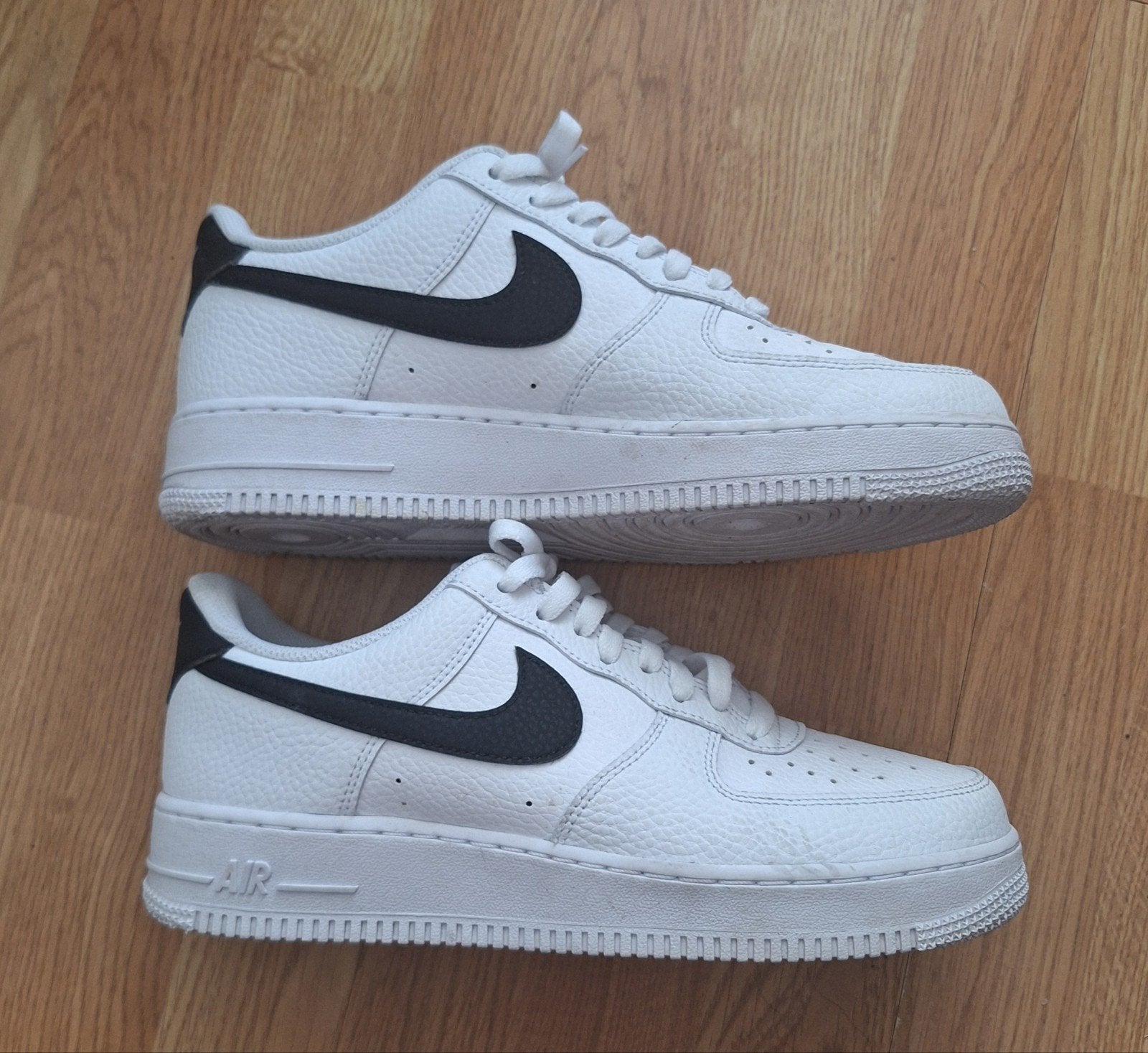 Nieuwe Nike Air Force 1 Low '07 Wit Zwart - Maat 42, Ophalen of Verzenden, Wit