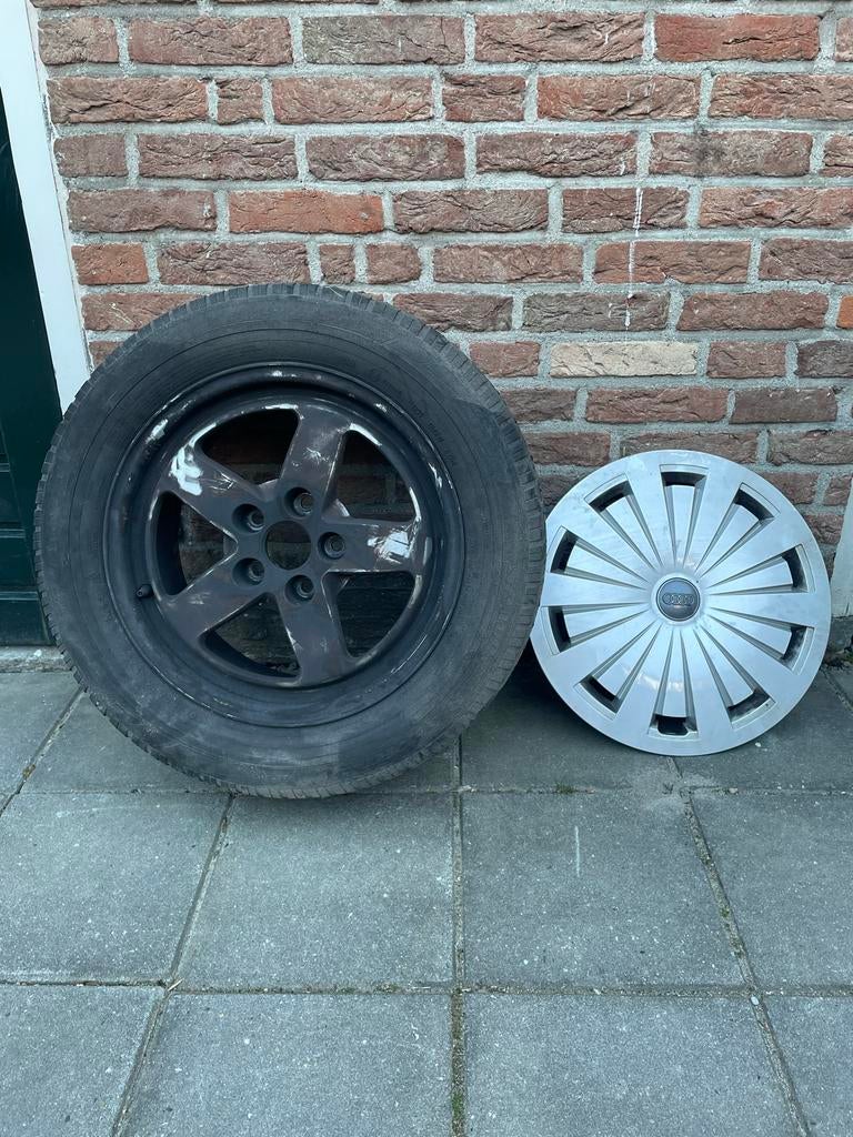 Vier gebruikte winterbanden voor Audi (o.a. A4), Ophalen, Gebruikt