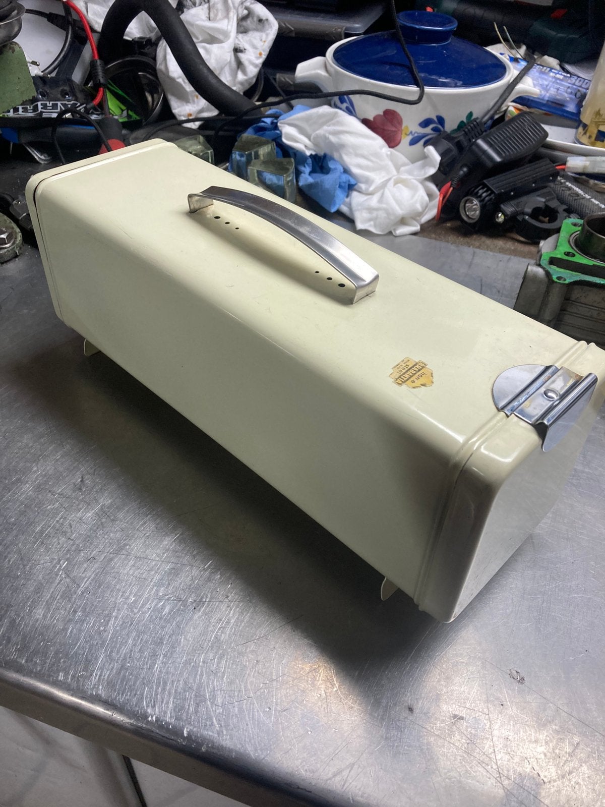 Vintage brabantia pepekoekblik in creme, Auto diversen, Ophalen, Zo goed als nieuw