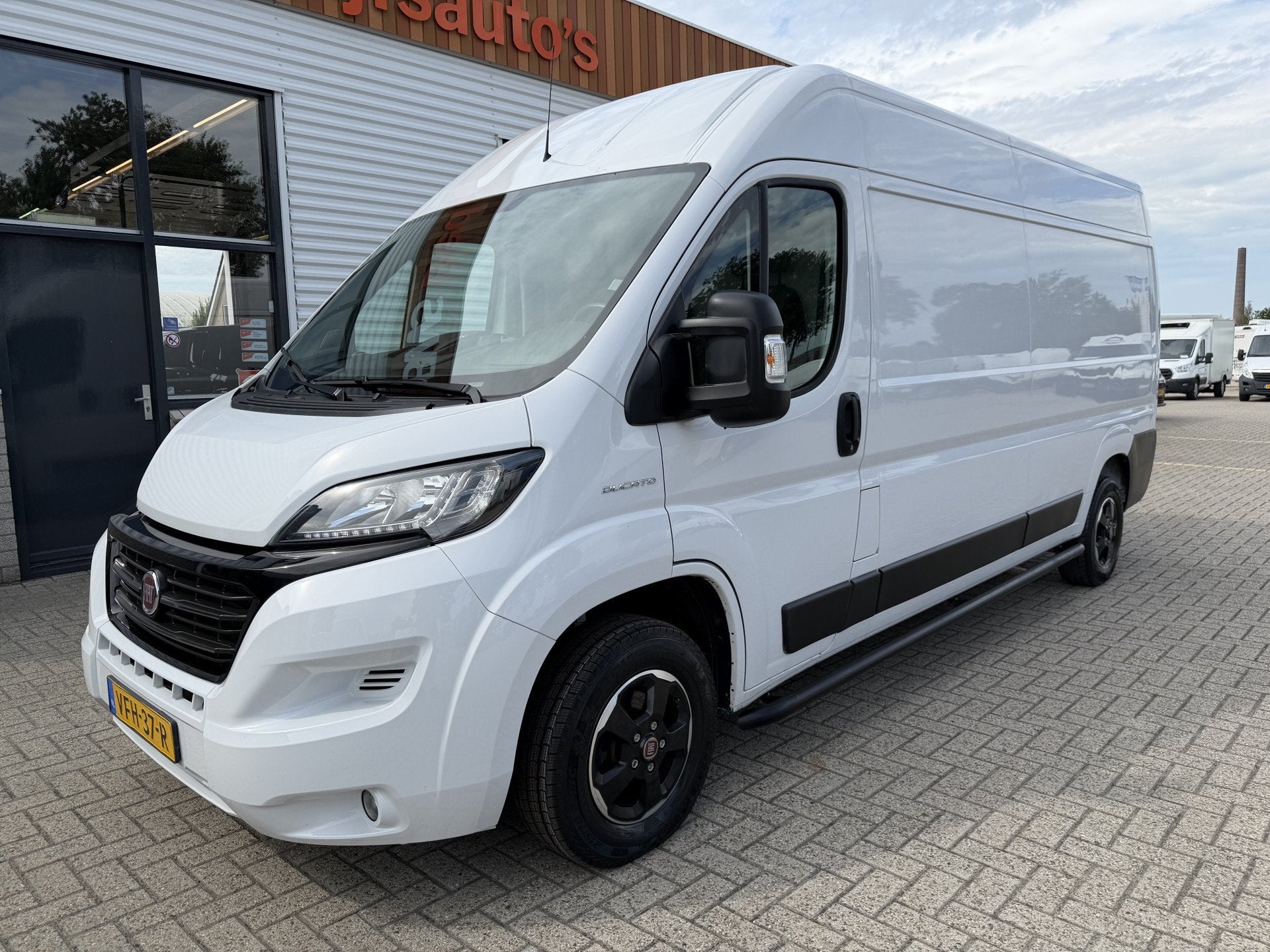 Fiat Ducato 33 2.3 MultiJet L3H2 / vaste prijs rijklaar €, Voorwielaandrijving, Stof, Gebruikt, Met garantie (alle)