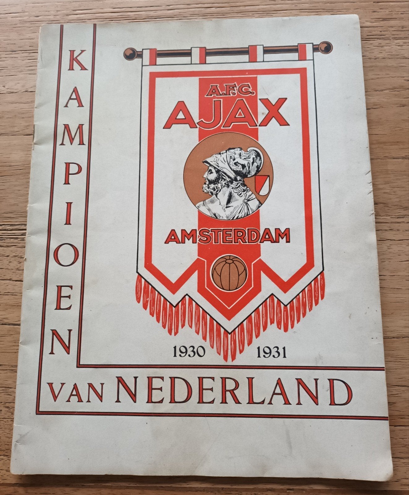 Zeldzaam Kampioensnummer Ajax 1930-1931, Verzenden, Ajax