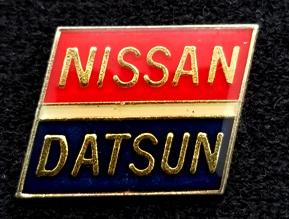 Nissan Datsun pin, Verzenden, Nieuw, Transport, Speldje of Pin