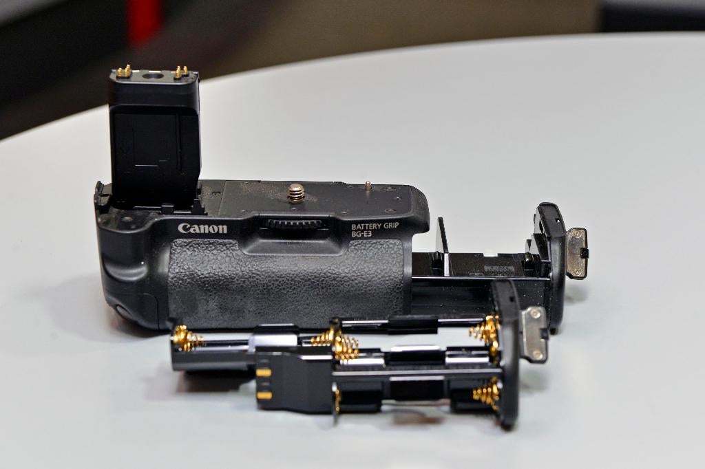 Canon BG-E3 grip voor de Canon 350D en 400D., Ophalen of Verzenden, Canon, Canon, Canon