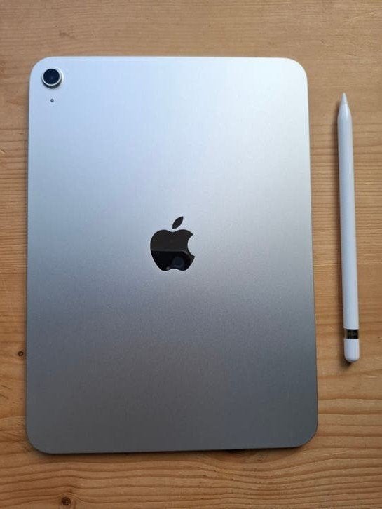 Apple iPad 2022 (10e generatie) 64GB Wi-Fi Zilver + Pencil, Computers en Software, Apple iPad, Zo goed als nieuw, 64 GB, Wi-Fi