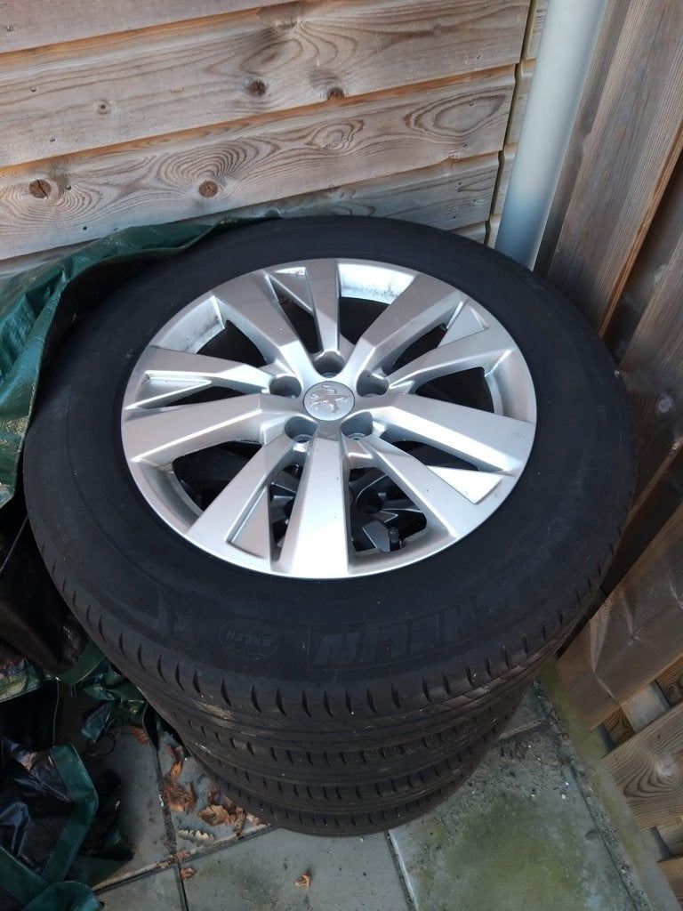 Origineel 17inch velgen met zomerbanden Peugeot 3008/5008, Ophalen, Velg(en), 17 inch, Personenwagen