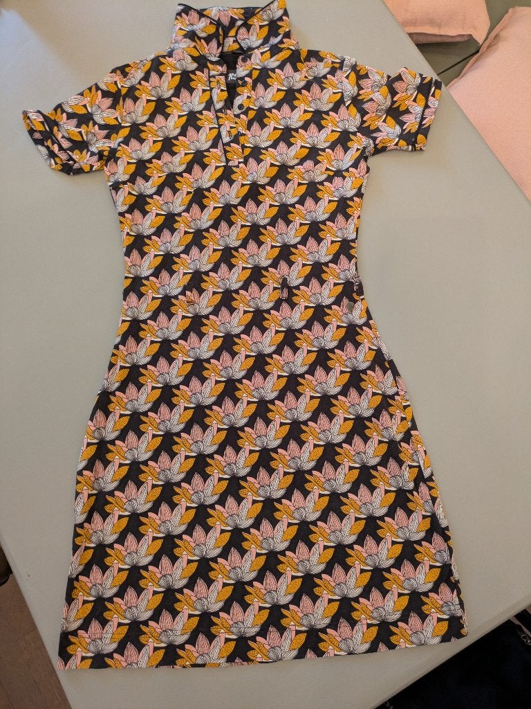 4FunkyFlavours jurk maat XS - 34 met bloemenprint, 4FunkyFlavours, Meerkleurig, Ophalen of Verzenden, Zo goed als nieuw
