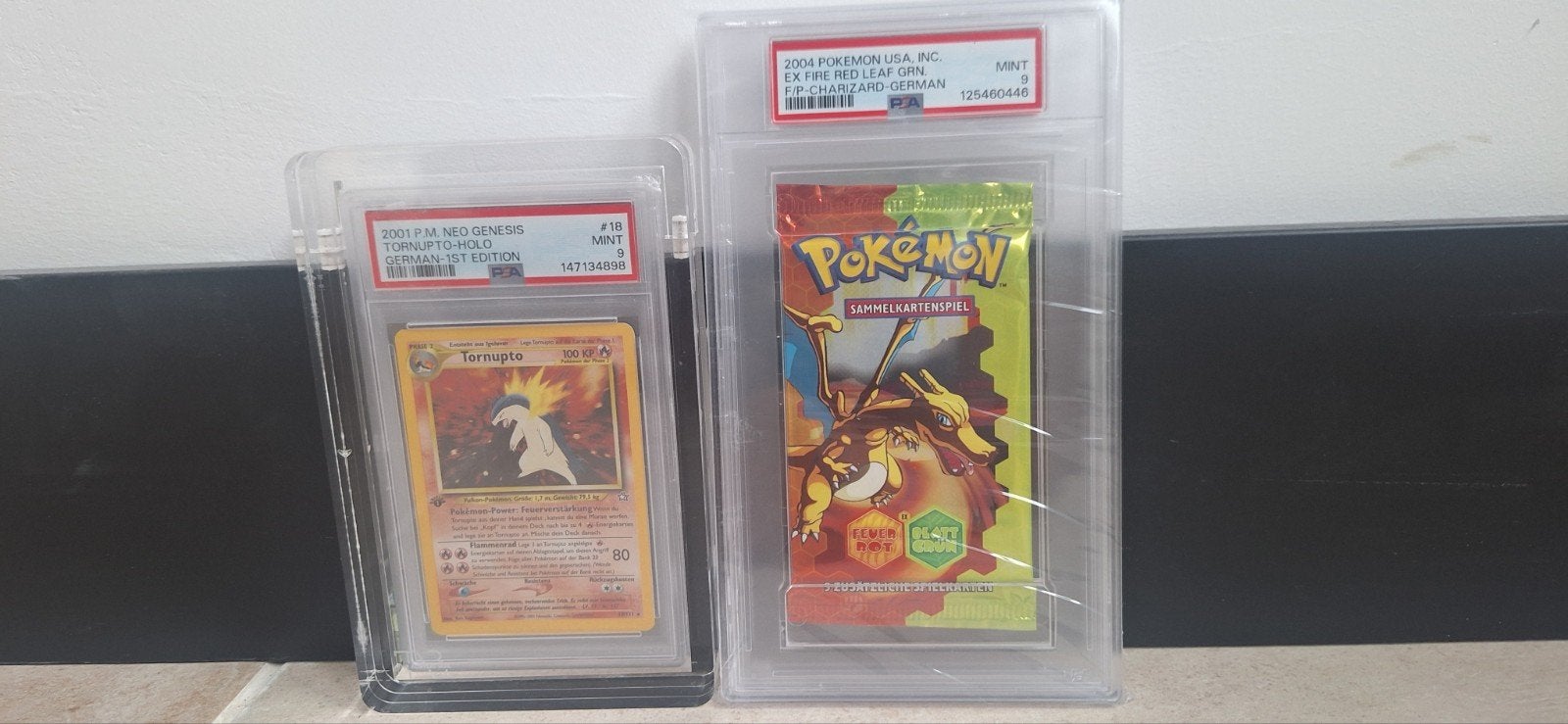 🏛️🏆🇩🇪💎German Pokémon Legends: The Typhlosion & Charizar, Hobby en Vrije tijd, Ophalen of Verzenden, Nieuw, Foil