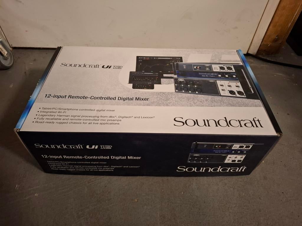 Soundcraft Ui12 12-kanaals digitale mixer, Muziek en Instrumenten, Mengpanelen, Ophalen of Verzenden, Zo goed als nieuw, 10 tot 20 kanalen