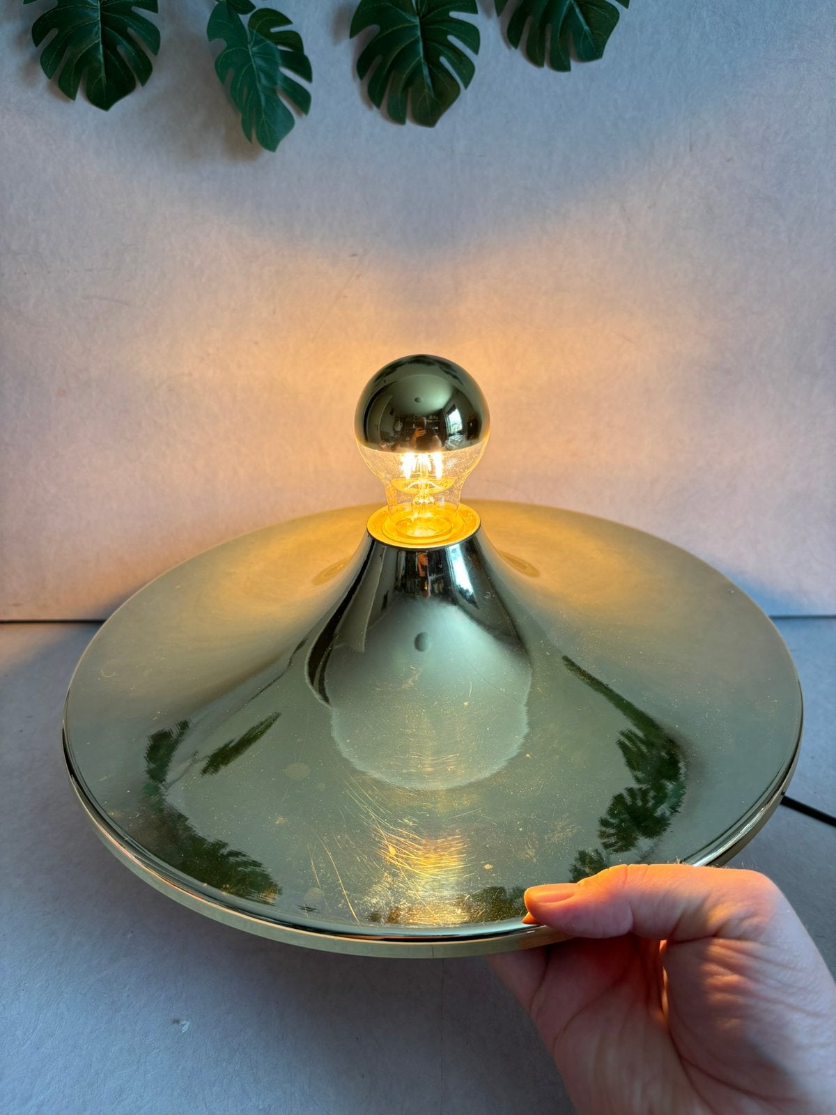 Vintage goudkleurige space age "Diskus" schotel schijflamp, Ophalen of Verzenden, Gebruikt