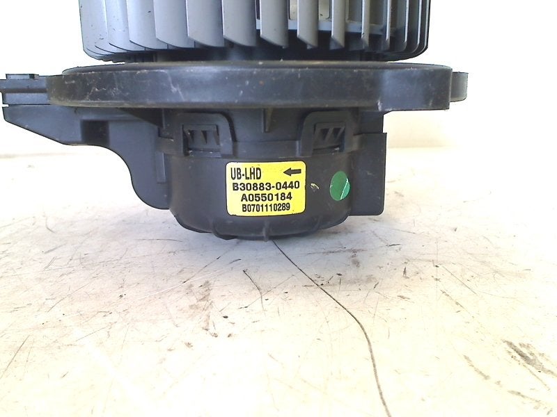 Kachel Ventilatormotor Kia Rio III (UB) 2011 B308830440, Info@kia.de, Kia Deutschland GmbH, Gebruikt, Theodor-Heuss-Allee 11, Frankfurt am Main 60486, , Duitsland