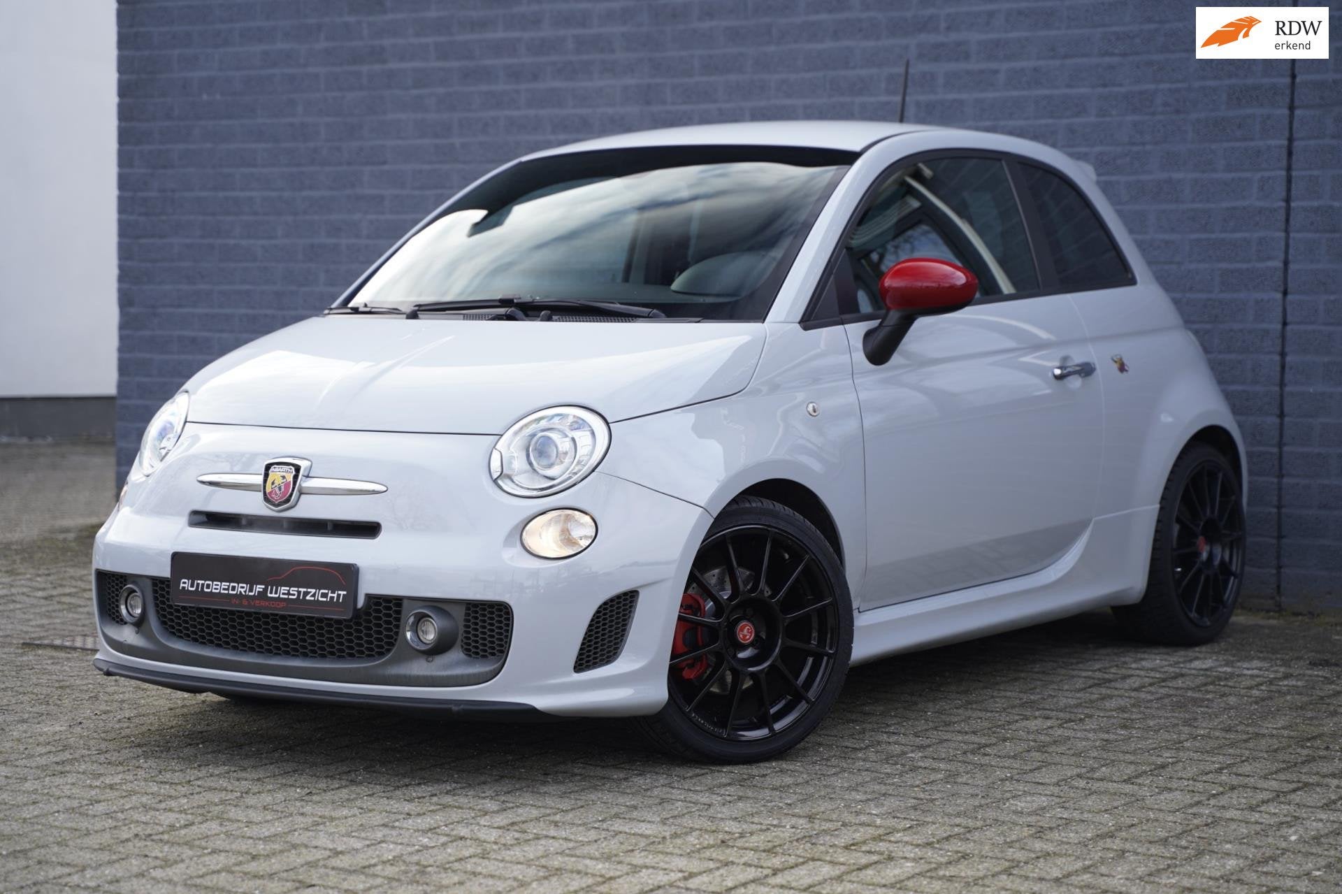 Fiat 500 1.4 T-Jet Abarth 595 Turismo 160pk, Handbak, Leder, Voorwielaandrijving, Gebruikt, Zwart, 4 cilinders