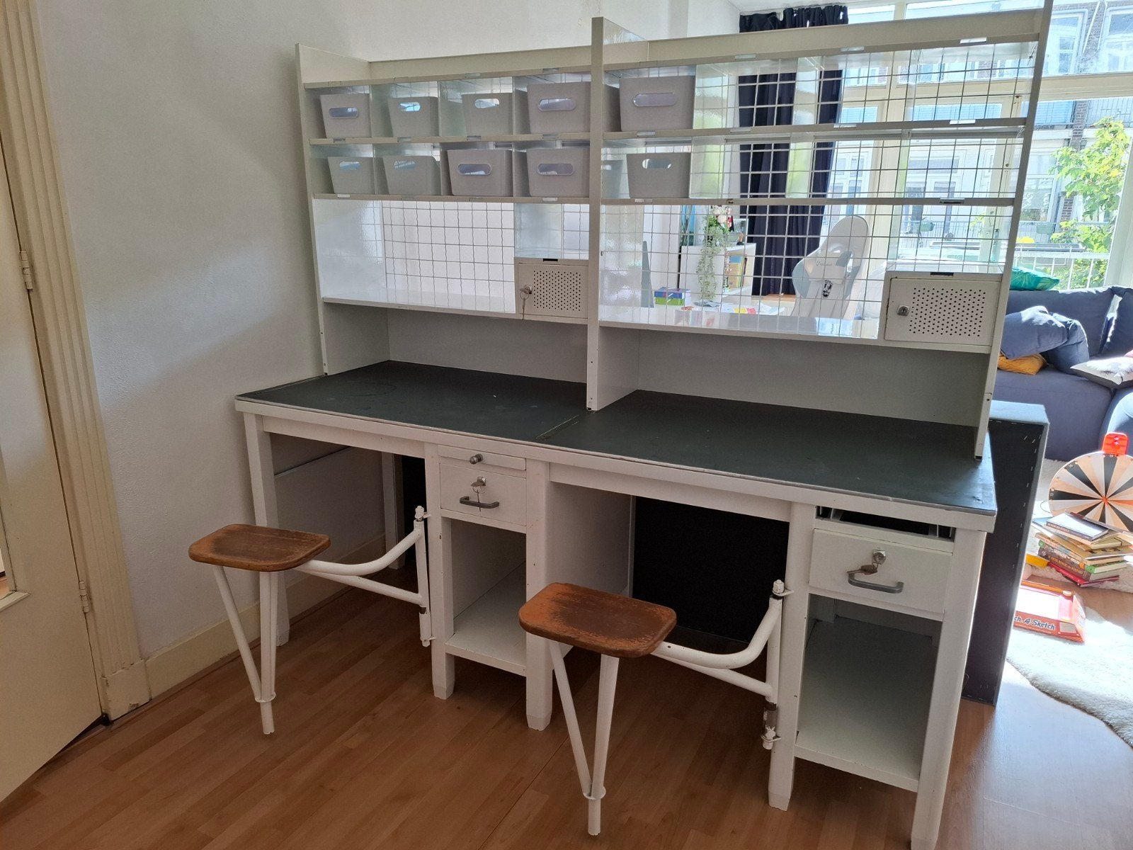 Industriële werktafel, oude post sorteerkast, Ophalen, 110 cm of meer, 90 cm of meer