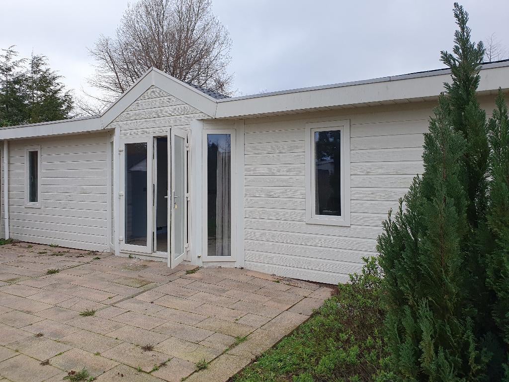 Mooie instapklare chalet EuroParcs BiesBosch in Dordrecht, 2 slaapkamers, Wasmachine, Landelijk, Chalet, Bungalow of Caravan