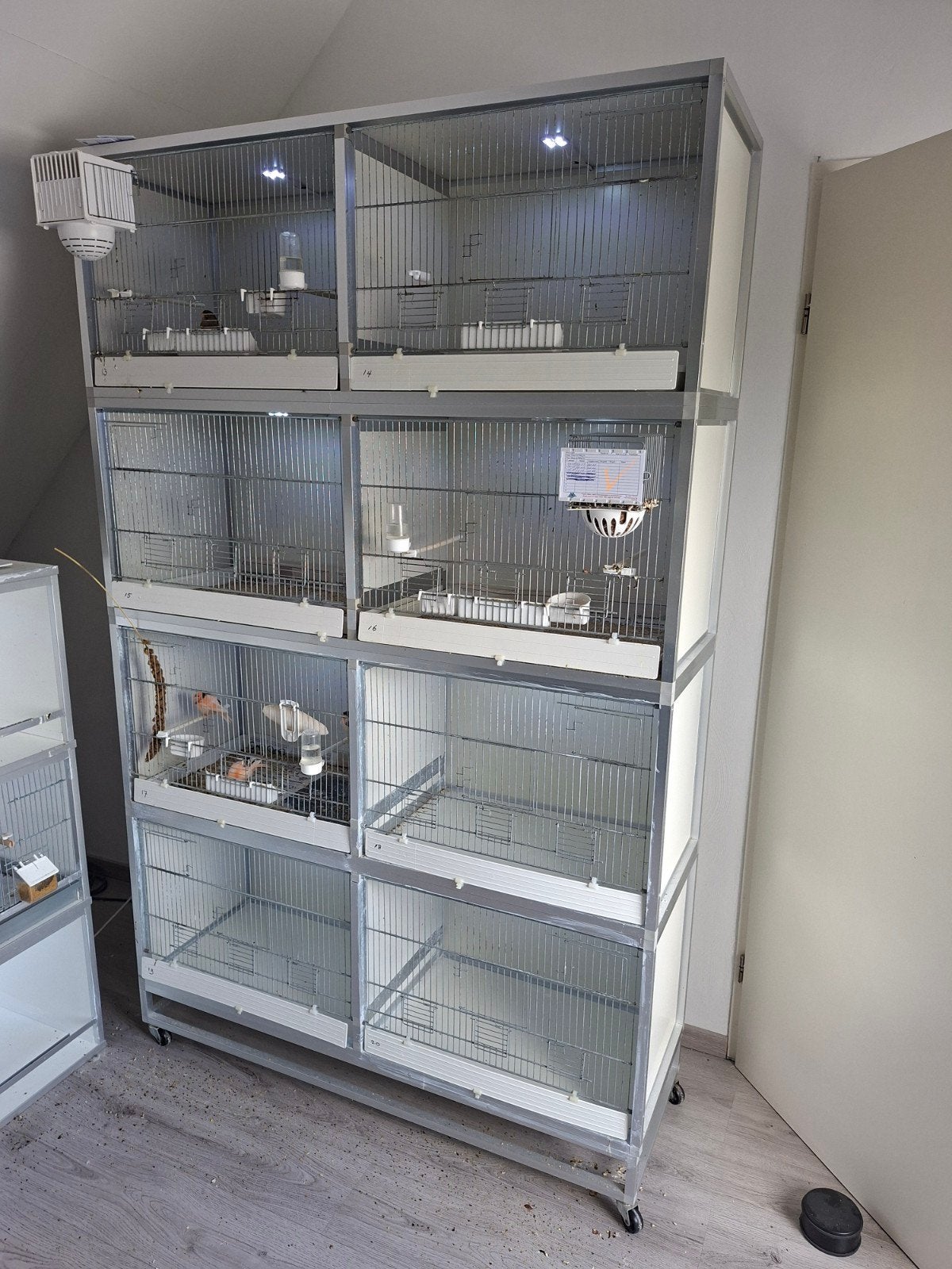 Zeer nette broedkooien te koop, Ophalen, Zo goed als nieuw, Aluminium, Broedkooi of Kweekkooi