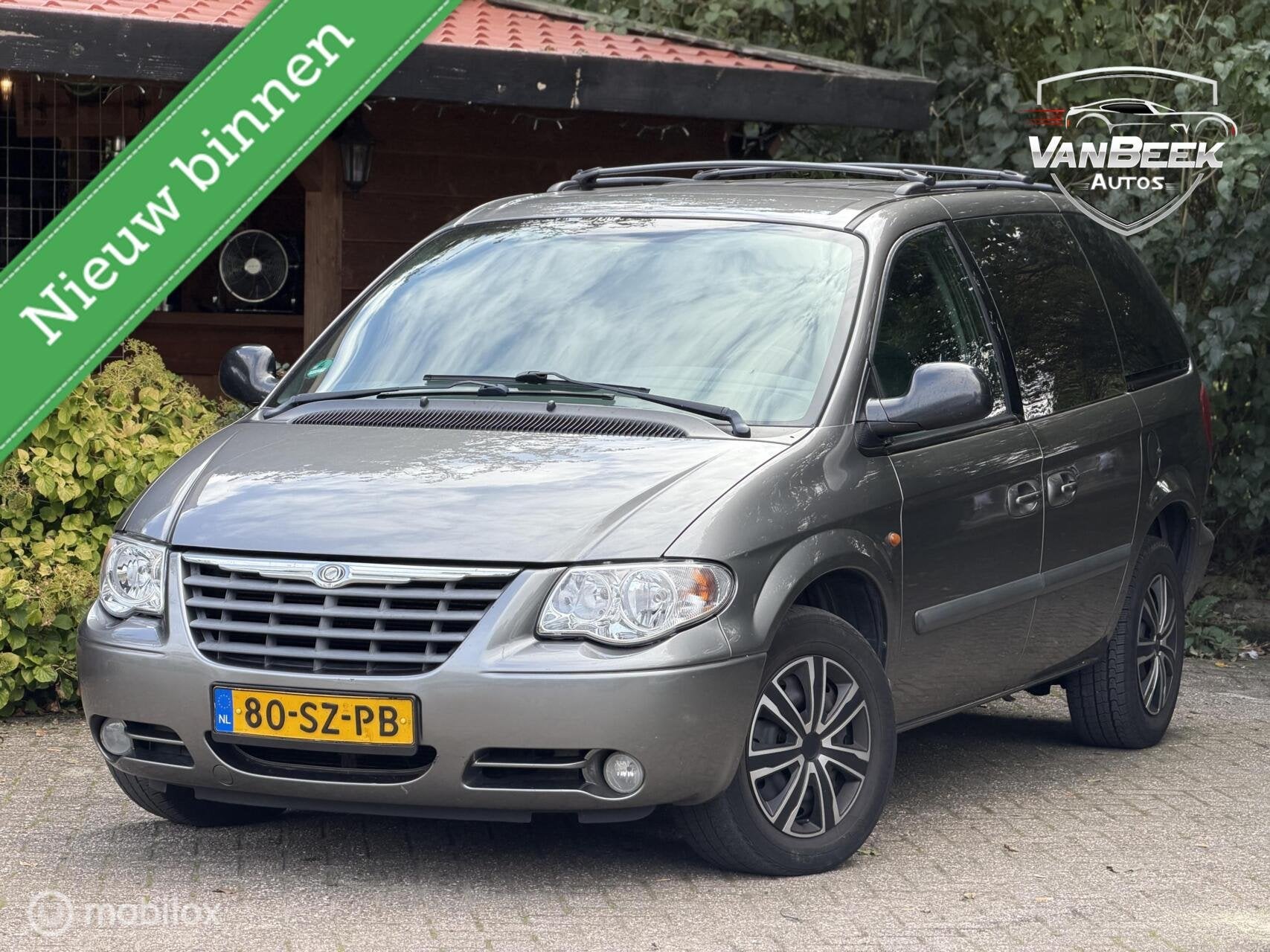 Chrysler Voyager 3.3i V6 SE Luxe TV Apk Climate Automaat, Auto's, 3301 cc, 450 kg, Gebruikt, 7 stoelen