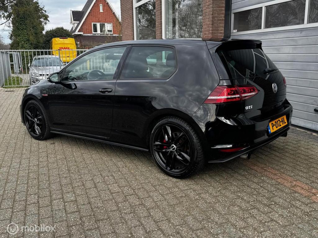 Volkswagen Golf 2.0 GTI ECC-AIRCO/STOEL.VW/U-LED, Auto's, Voorwielaandrijving, Gebruikt, Euro 6, 4 cilinders