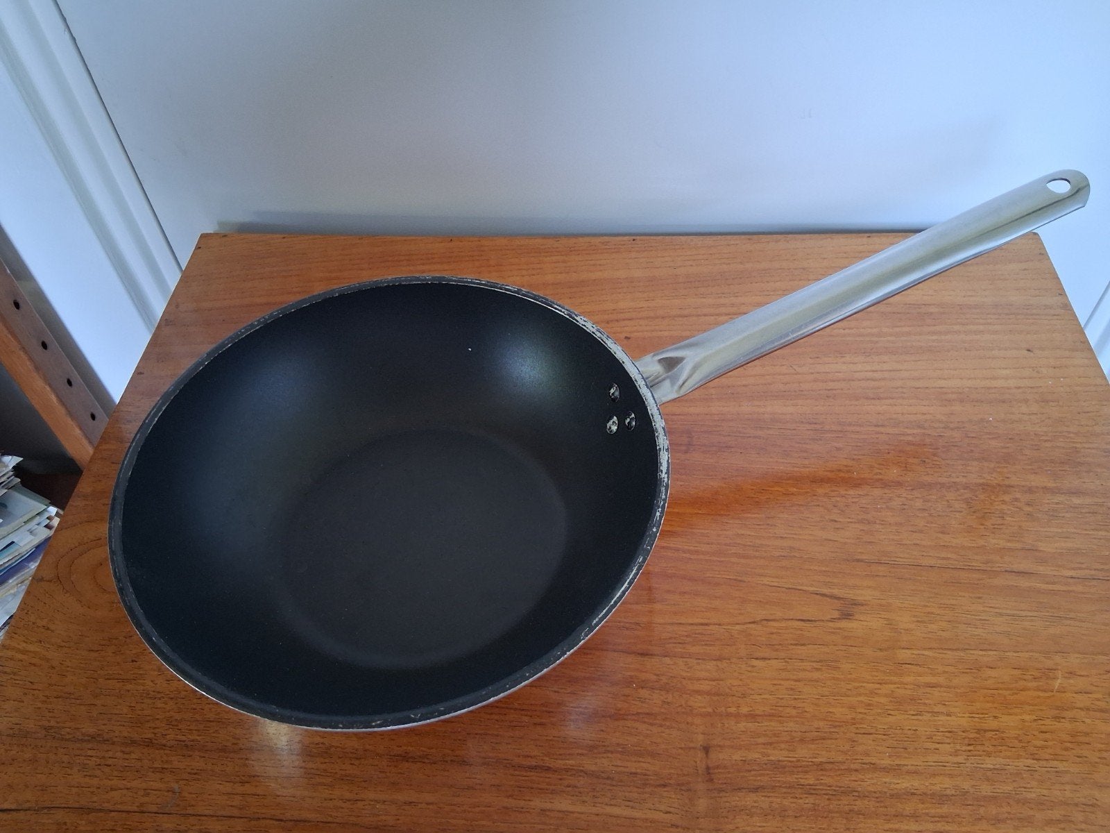 wokpan tgff €5, Huis en Inrichting, Keuken | Potten en Pannen, Ophalen of Verzenden, Wok