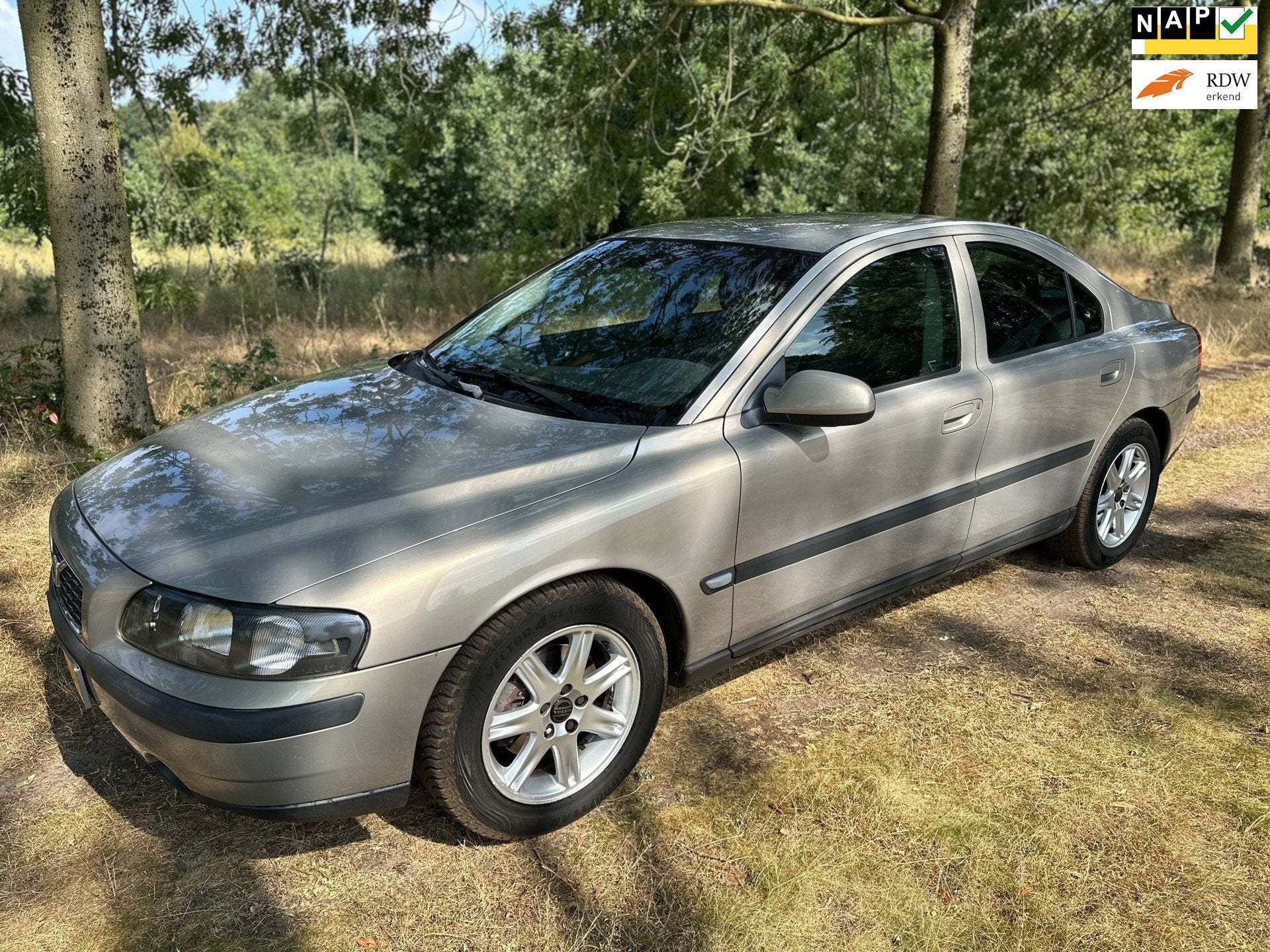 Volvo S60 2.4 Edition APK 29-10-2026, Gebruikt, Automatische klimaatregeling, S60, Bedrijf