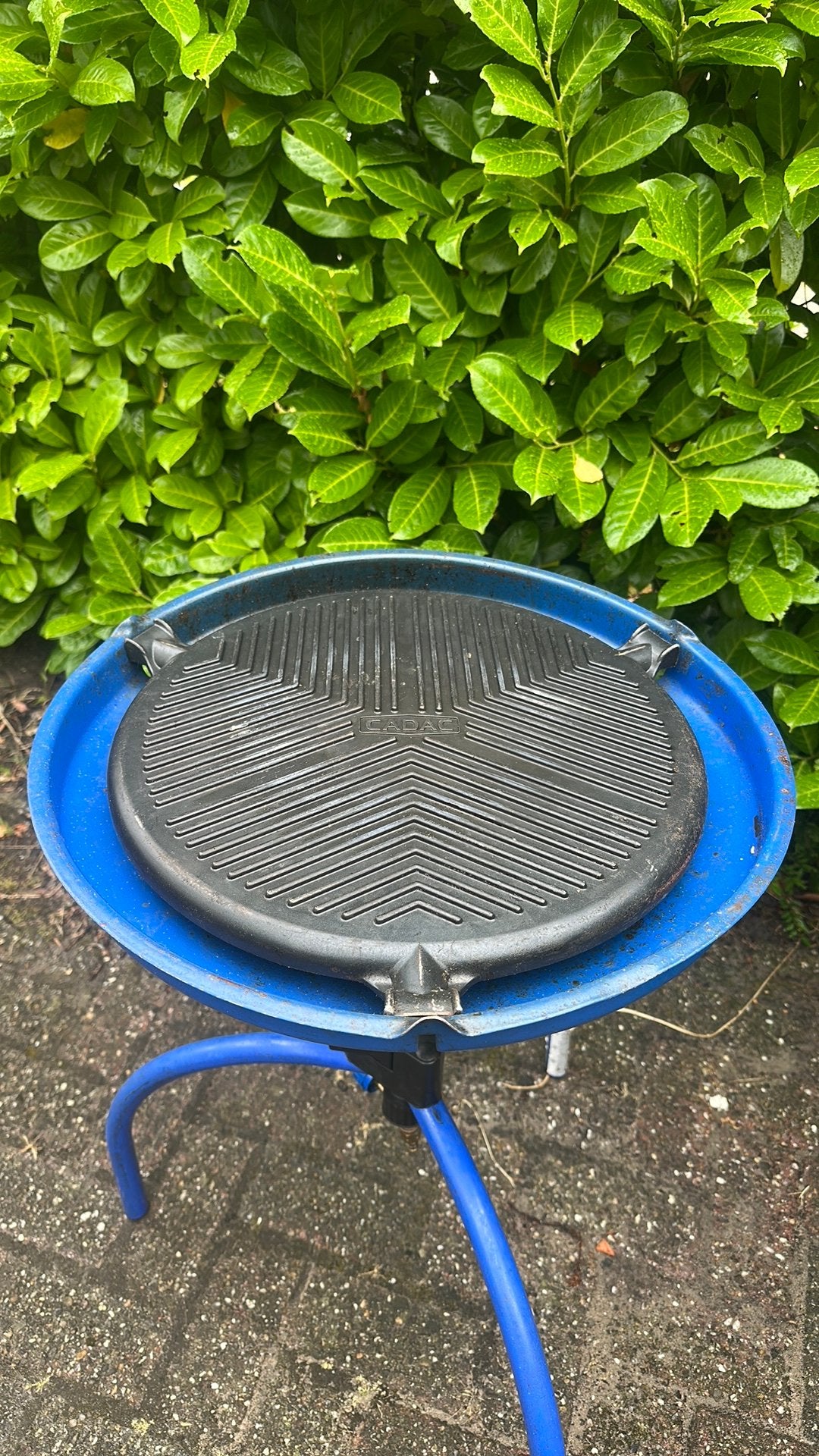 Cadac Skottelbraai met bbq plaat en twee voedselscheiders, Ophalen of Verzenden, Gebruikt