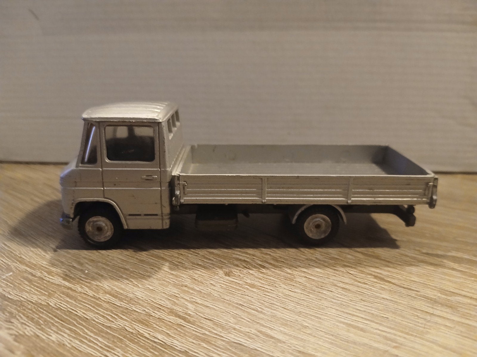 Mercedes benz vintage jaren 70 open laadbak, Ophalen of Verzenden, Gebruikt, Bus of Vrachtwagen