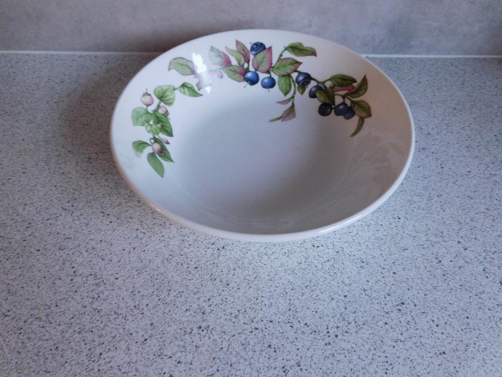 Diep Bord 19 cm Bosbes Bosvruchten Wedgwood Marjolein Bastin, Huis en Inrichting, Keuken | Servies, Ophalen of Verzenden, Zo goed als nieuw