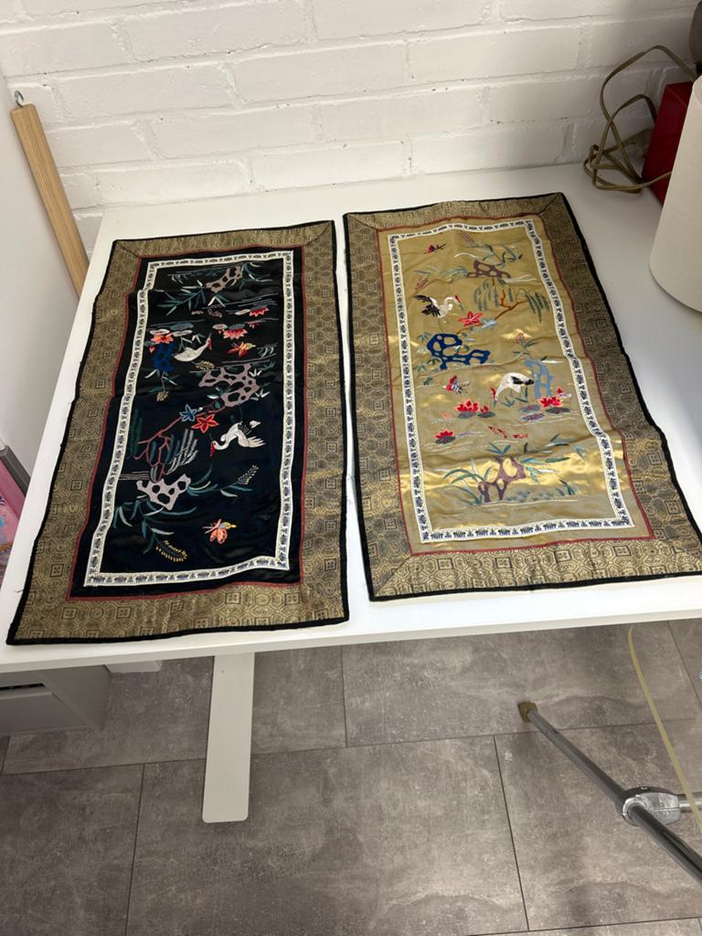 Set van 2 Chinese zijden borduurwerken met kraanvogels, Ophalen