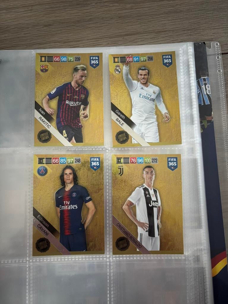 Panini FIFA 365 Adrenalyn 2018/2019 Limited Edition kaarten, Ophalen of Verzenden, Nieuw, Meerdere plaatjes