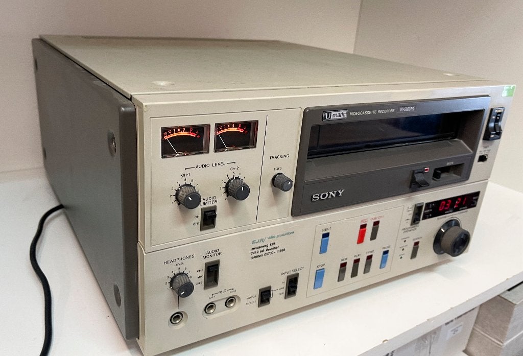 SONY VO-5850PS U-matic video Recorder - werk goed, N, Betamax-speler of -recorder, Ophalen of Verzenden, Sony