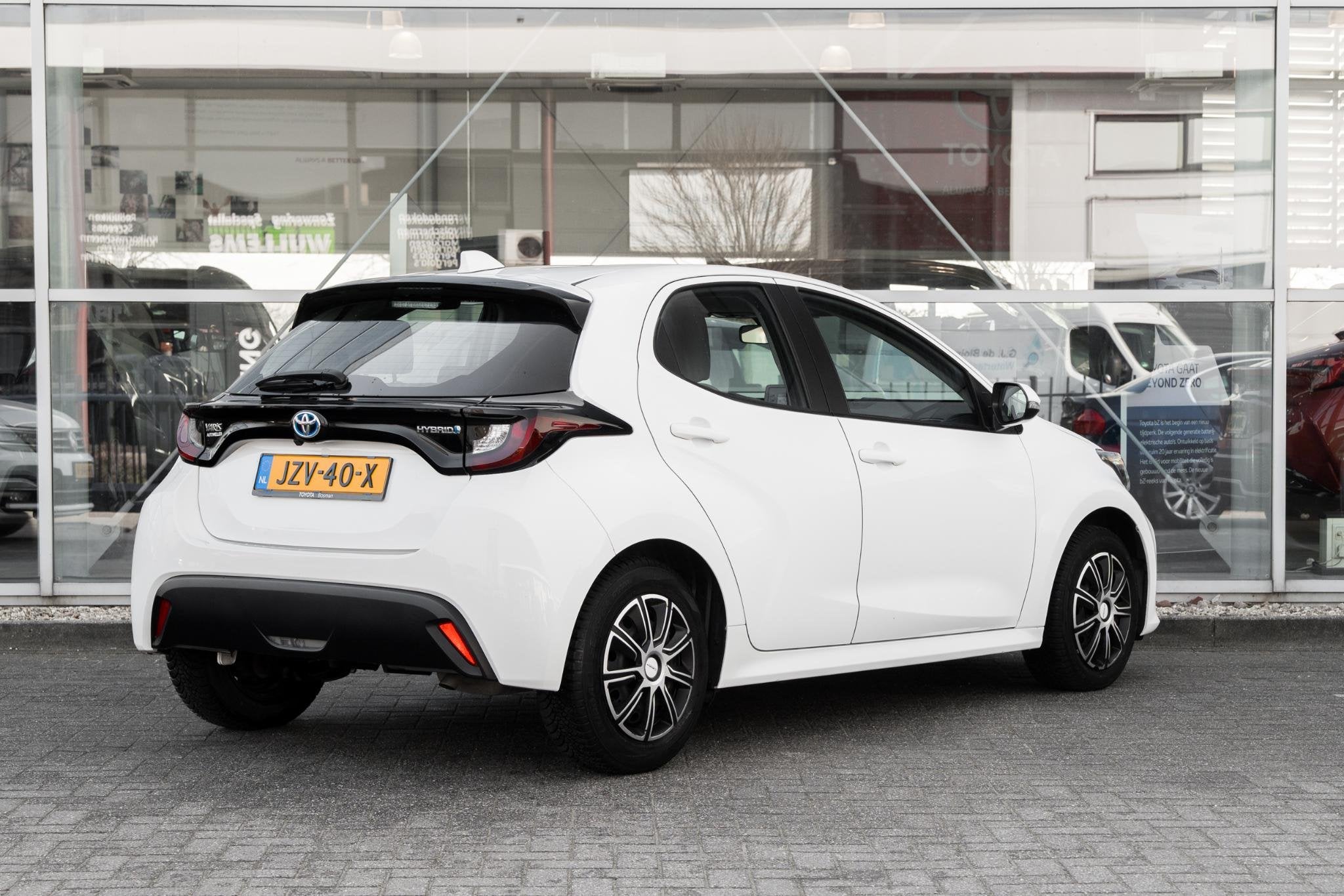 Toyota Yaris 1.5 Hybrid 115 Active, Auto's, Gebruikt, Euro 6, Wit, 1490 cc