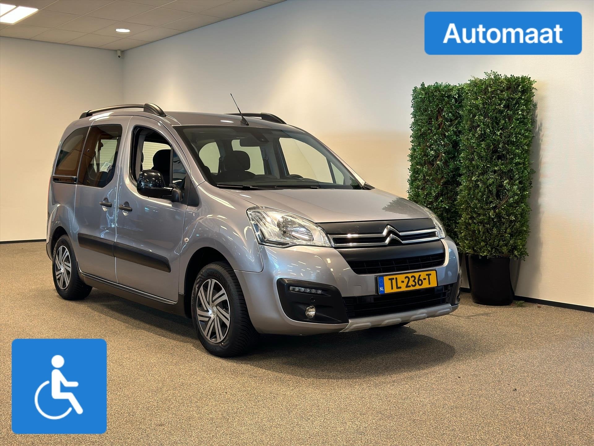 Citroen Berlingo Rolstoelauto Automaat 3+1 of 5+0 DIESEL, Auto's, Automaat, 12 maanden, Gebruikt, Diesel