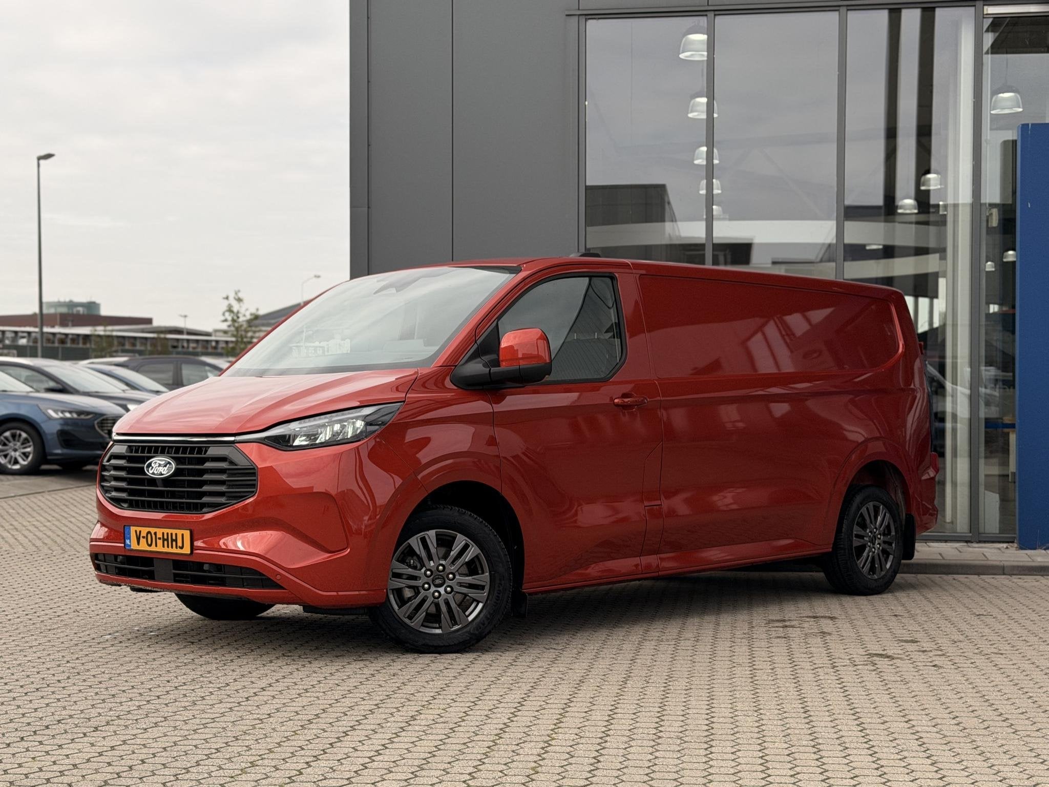 Ford Transit Custom 320 2.5 PHEV L2H1 Limited TOEGANG TOT 01, Auto's, Gebruikt, Euro 6, Bedrijf, Automatische klimaatregeling