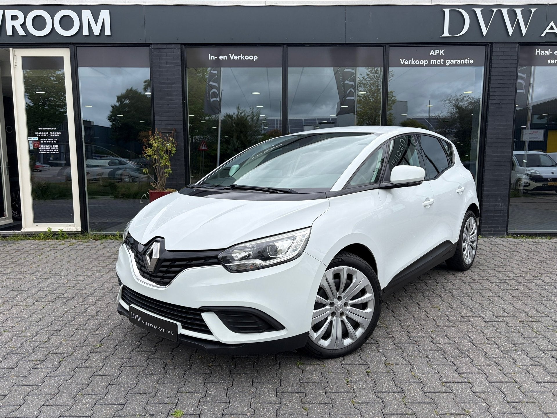 Renault SCENIC 1.2 TCe Intens, Voorwielaandrijving, Stof, Gebruikt, 4 cilinders