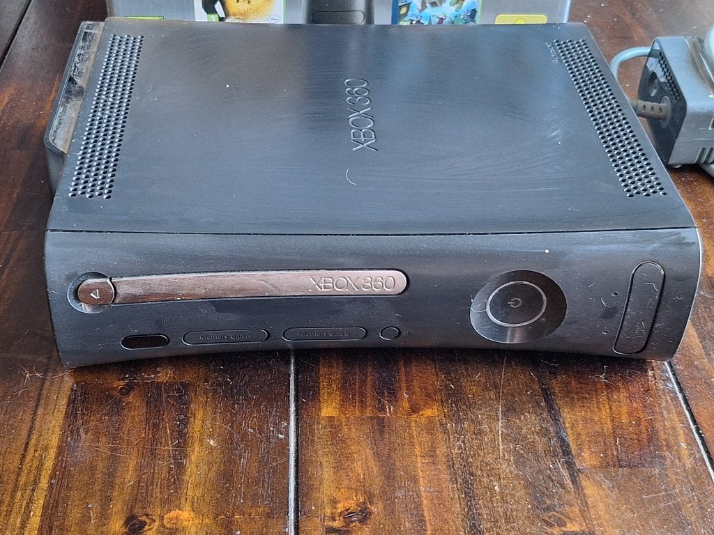 XBoX 360 elite 250GB, Spelcomputers en Games, Ophalen, Gebruikt, 360 Elite of Super Elite, Met 1 controller