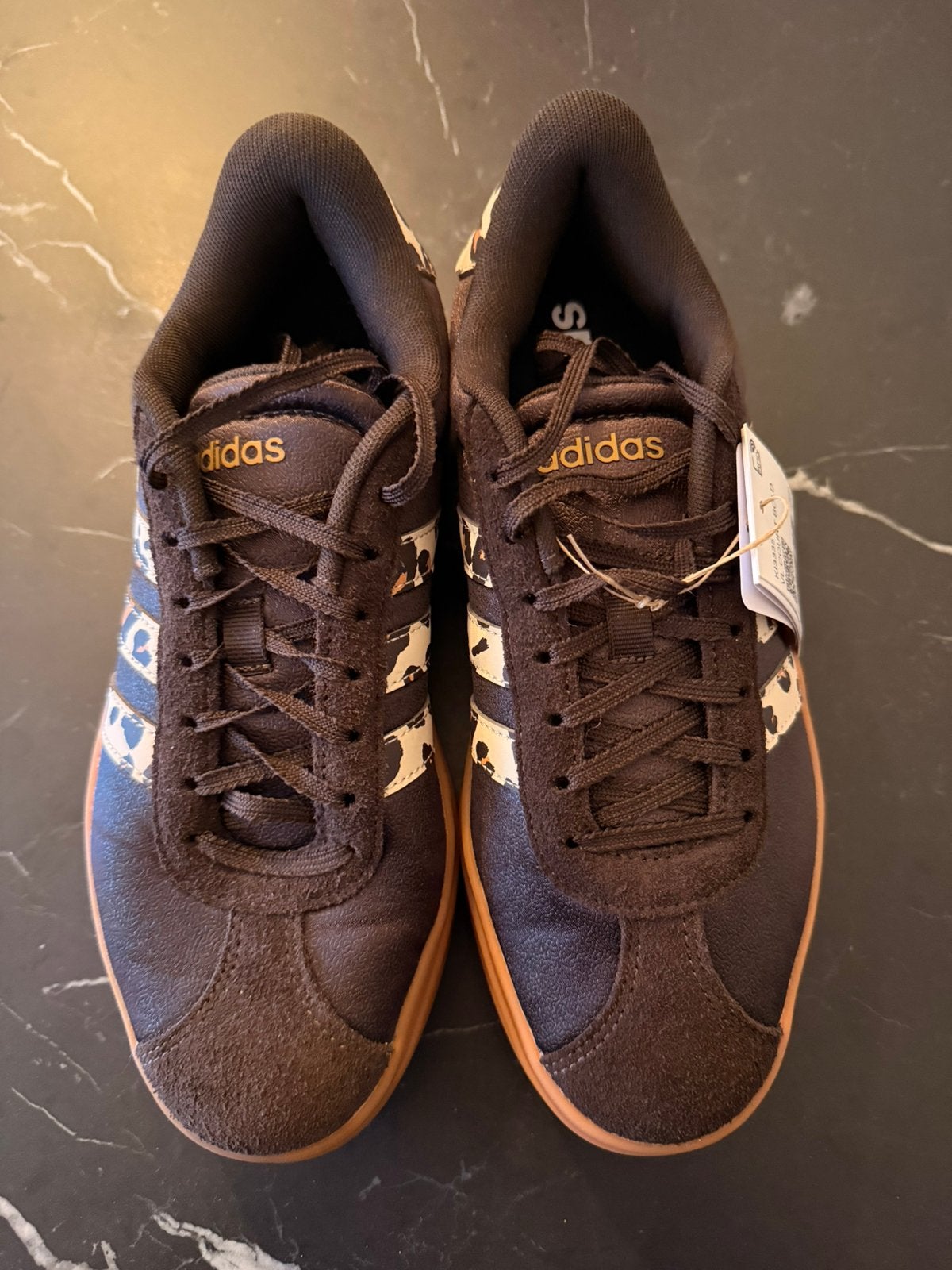 Adidas Leopard VL Court Bold sneakers, Ophalen of Verzenden, Zo goed als nieuw, Bruin, Sneakers of Gympen