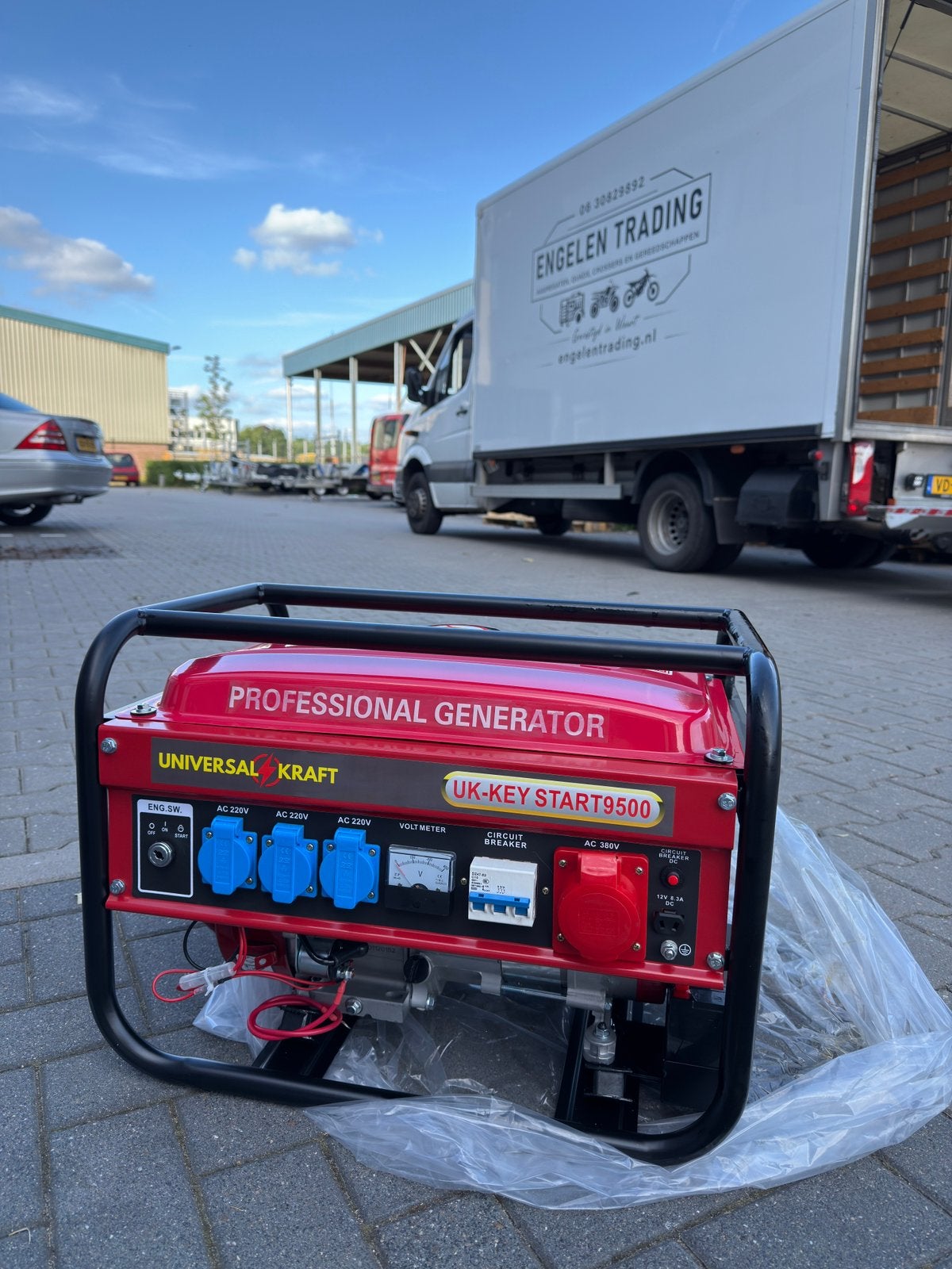 Aggregaat generator 3000w 230v 380v nieuw electrische start