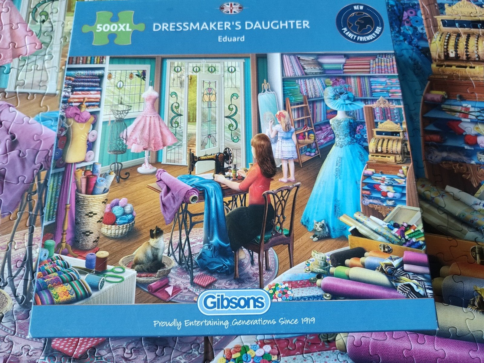 Gibsons puzzel 500 XL stukjes Dressmaker's daughter, Ophalen of Verzenden, 500 t/m 1500 stukjes, Zo goed als nieuw, Legpuzzel