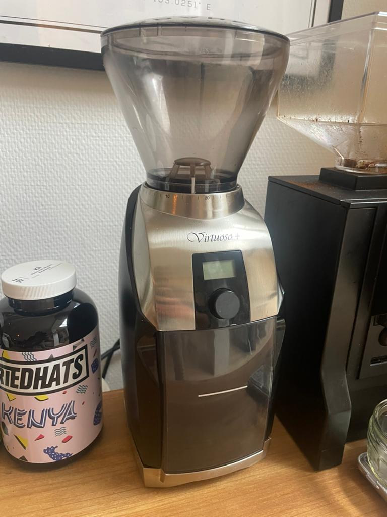 Koffiemaler Baratza virtuoso+, Witgoed en Apparatuur, Koffiemachine-accessoires, Ophalen, Zo goed als nieuw, Baratza, Koffiemolen