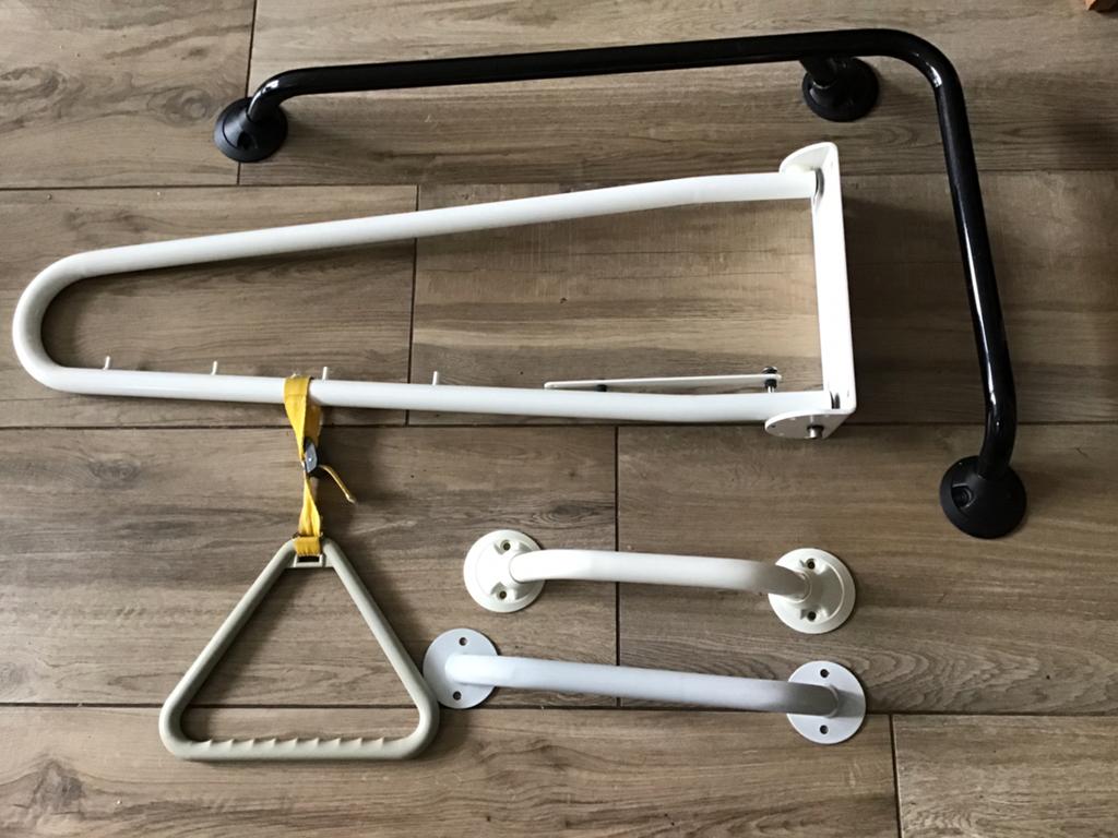 Bedwandbeugel met papegaai en wc douche beugels, Diversen, Ophalen of Verzenden, Gebruikt