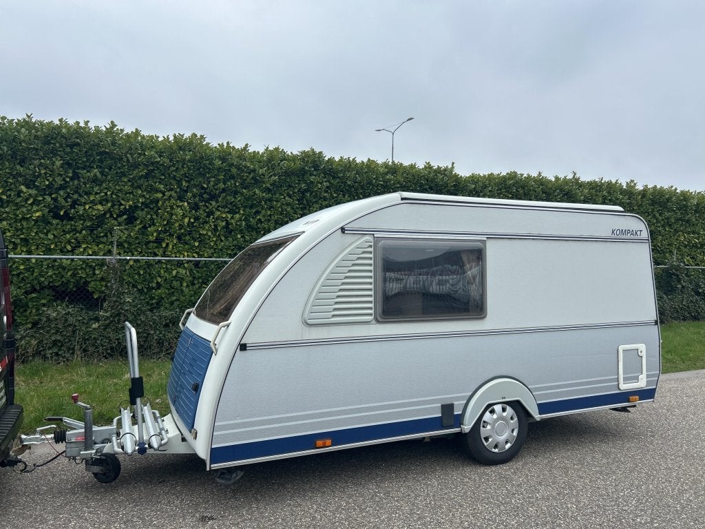 Kip Kompakt 37 K TOILET LUIFEL HEFDAK, Caravans en Kamperen, Overige typen, Standaardzit, Kip, Tot en met 2