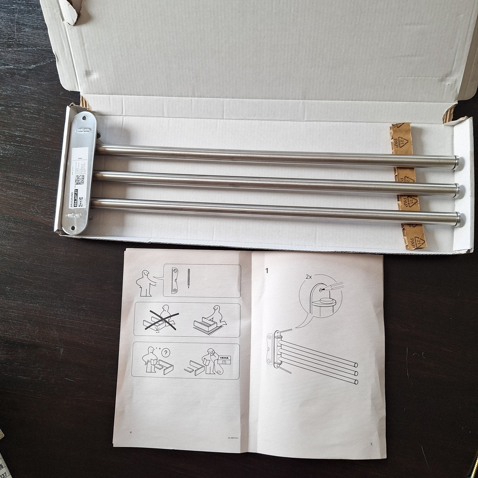handdoekenrek Brogrund  ikea, Ophalen, Nieuw, Grijs