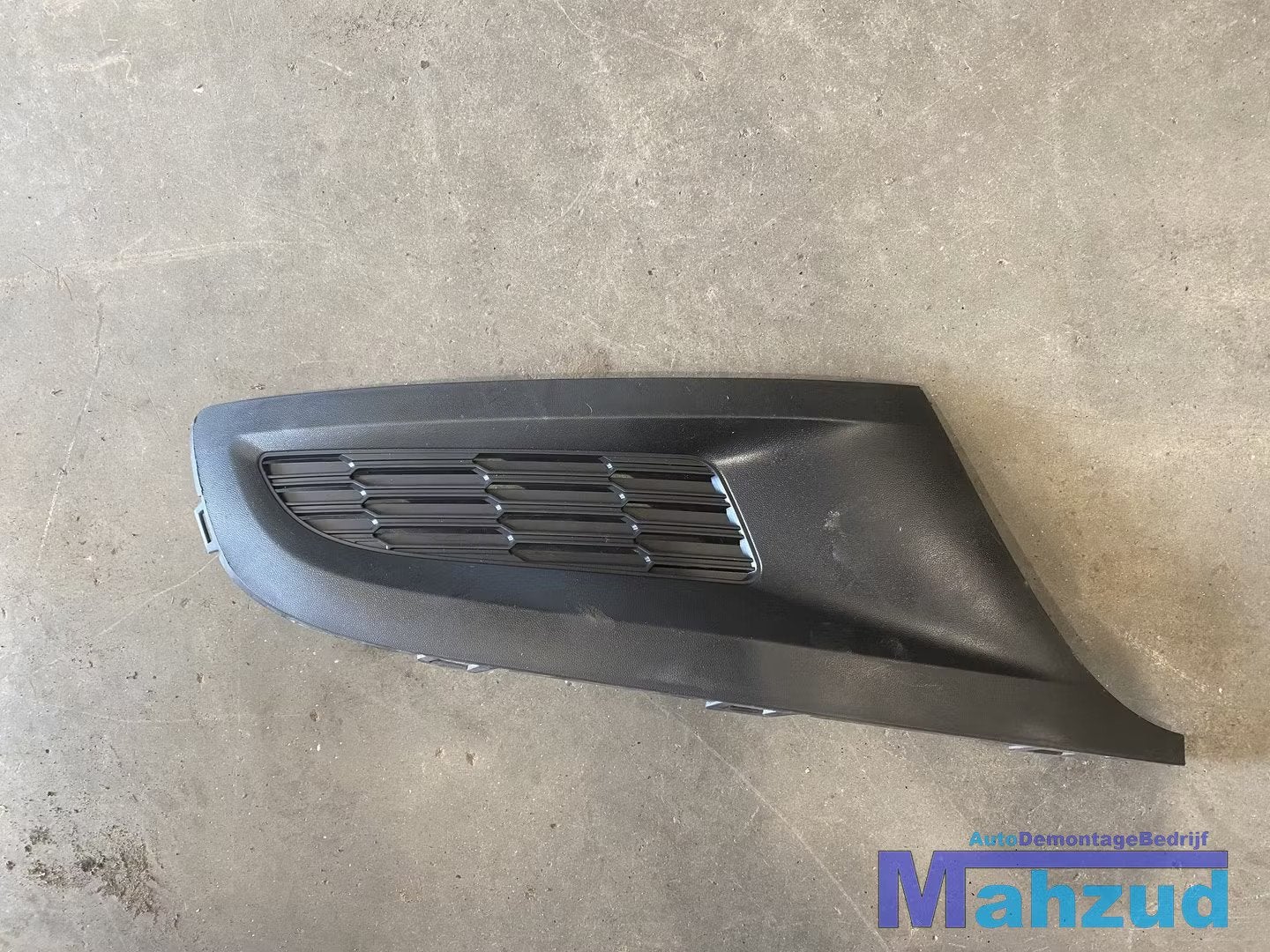 VW POLO 6R Rechts bumper rooster kap 6R0853666C 2009+, Auto-onderdelen, Gebruikt, Volkswagen, Volkswagen AG, Bumper